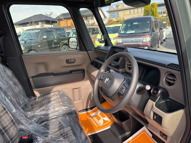 ホンダ Ｎ　ＢＯＸ ジョイ ６６０ ２トーン R6年 (近畿) 99