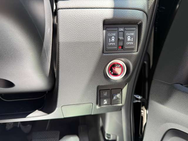 ホンダ Ｎ　ＢＯＸ カスタム ６６０ Ｌ ターボ スタイルプラス ブラック R4年 (近畿) 99