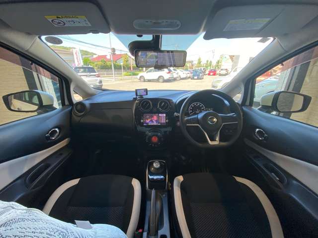 日産 ノート １．２ Ｅ－ＰＯＷＥＲ Ｘ H29年 (九州・沖縄) 99