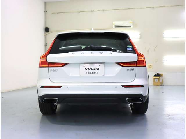 ボルボ Ｖ６０クロスカントリー Ｂ５ ＡＷＤ ４ＷＤ R3年 (近畿) 99