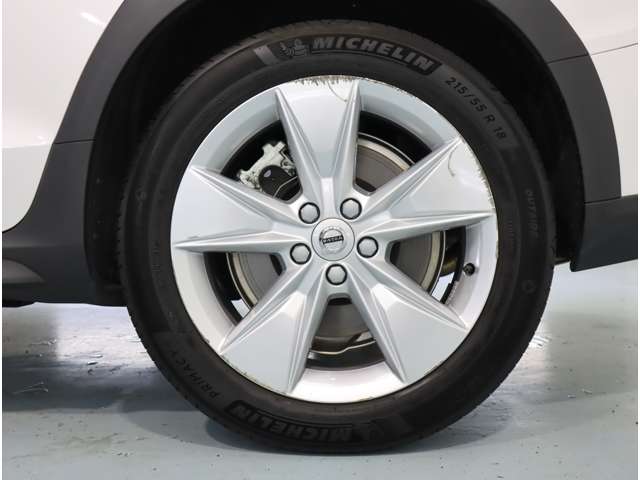 ボルボ Ｖ６０クロスカントリー Ｂ５ ＡＷＤ ４ＷＤ R3年 (近畿) 99