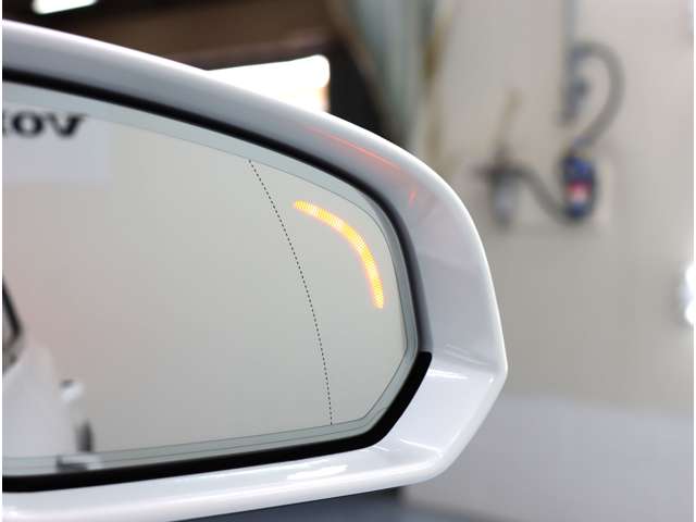 ボルボ Ｖ６０クロスカントリー Ｂ５ ＡＷＤ ４ＷＤ R3年 (近畿) 99