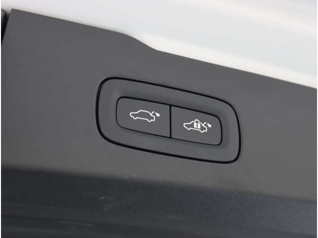 ボルボ Ｖ６０クロスカントリー Ｂ５ ＡＷＤ ４ＷＤ R3年 (近畿) 99