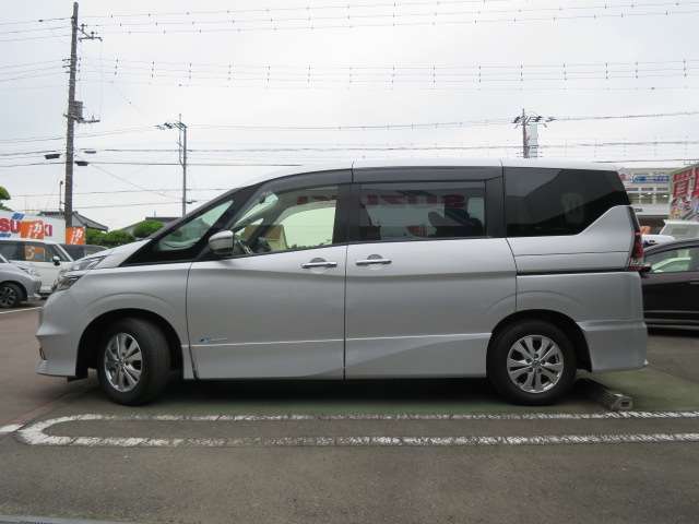 日産 セレナ ２．０ ハイウェイスター H28年 (関東) 99