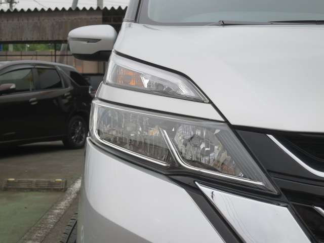 日産 セレナ ２．０ ハイウェイスター H28年 (関東) 99