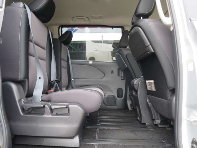 日産 セレナ ２．０ ハイウェイスター H28年 (関東) 99