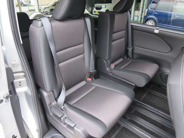 日産 セレナ ２．０ ハイウェイスター H28年 (関東) 99