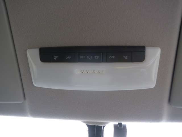 日産 セレナ ２．０ ハイウェイスター H28年 (関東) 99