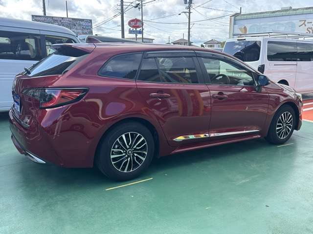 トヨタ カローラ　ツーリング　ハイブリッド １．８ ハイブリッド ＷＸＢ R5年 (東海) 99