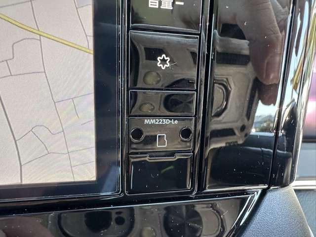 日産 ノート １．２ Ｘ R6年 (東海) 99