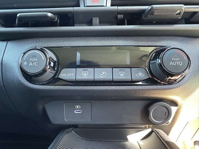 日産 ノート １．２ Ｘ R6年 (東海) 99