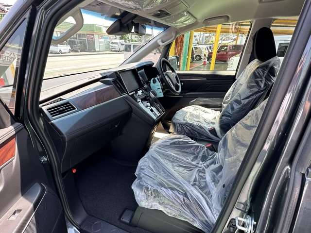 三菱 デリカ　Ｄ：５ ２．２ Ｐ ディーゼルターボ ４ＷＤ R6年 (東海) 99