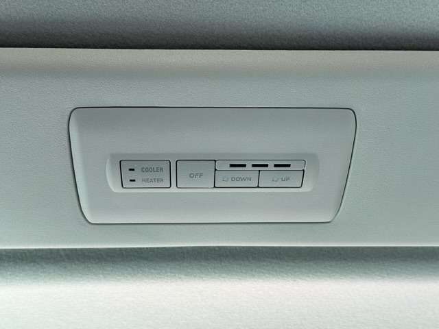 三菱 デリカ　Ｄ：５ ２．２ Ｐ ディーゼルターボ ４ＷＤ R6年 (東海) 99