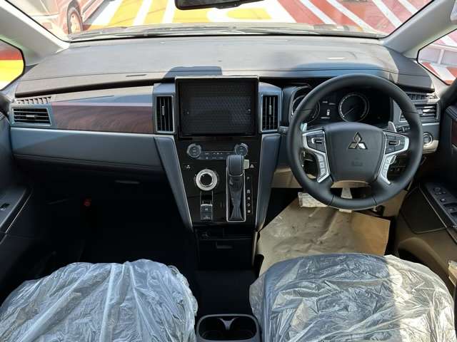 三菱 デリカ　Ｄ：５ ２．２ Ｐ ディーゼルターボ ４ＷＤ R6年 (東海) 99