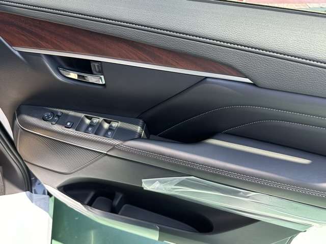 三菱 デリカ　Ｄ：５ ２．２ Ｐ ディーゼルターボ ４ＷＤ R6年 (東海) 99