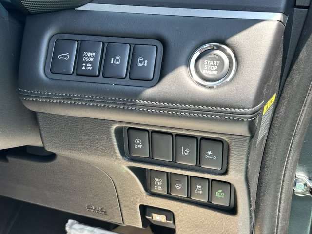 三菱 デリカ　Ｄ：５ ２．２ Ｐ ディーゼルターボ ４ＷＤ R6年 (東海) 99