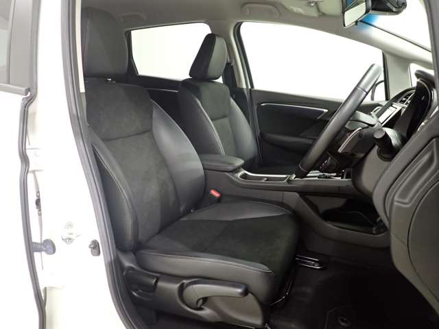 ホンダ シャトル １．５ ハイブリッド Ｘ ホンダセンシング R1年 (関東) 99