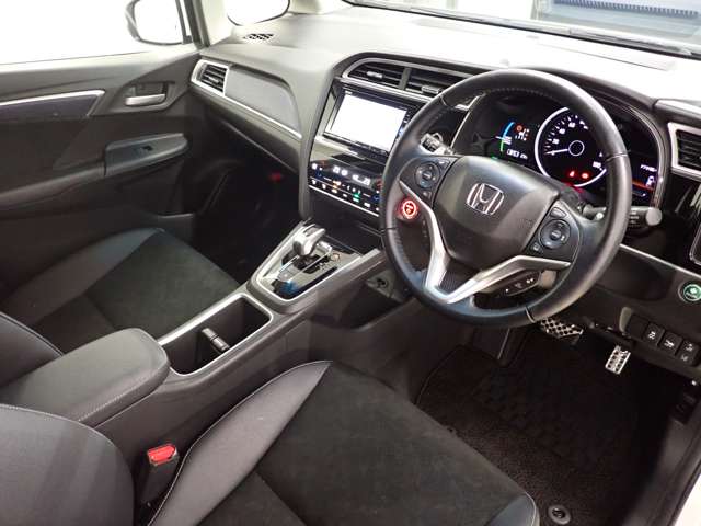 ホンダ シャトル １．５ ハイブリッド Ｘ ホンダセンシング R1年 (関東) 99