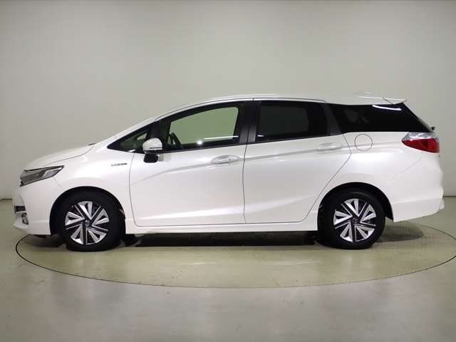 ホンダ シャトル １．５ ハイブリッド Ｘ ホンダセンシング R1年 (関東) 99