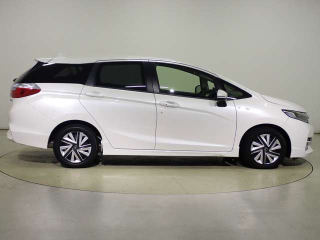 ホンダ シャトル １．５ ハイブリッド Ｘ ホンダセンシング R1年 (関東) 99