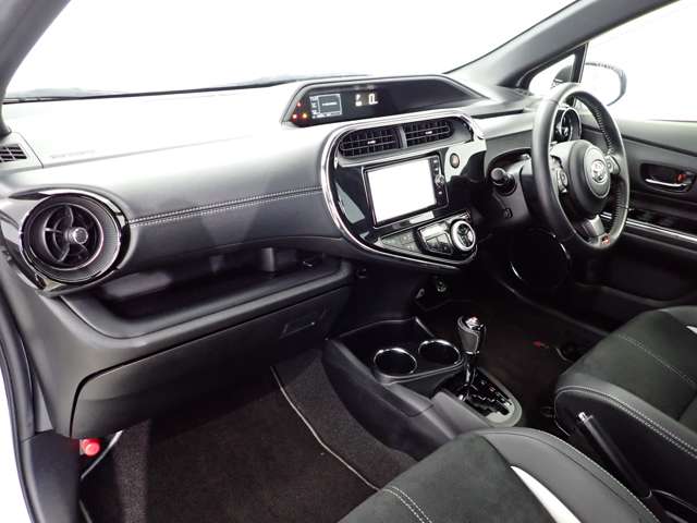 トヨタ アクア １．５ Ｇ ＧＲスポーツ １７インチパッケージ H30年 (関東) 99