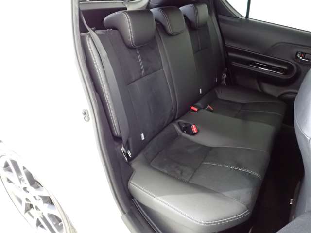 トヨタ アクア １．５ Ｇ ＧＲスポーツ １７インチパッケージ H30年 (関東) 99