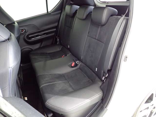 トヨタ アクア １．５ Ｇ ＧＲスポーツ １７インチパッケージ H30年 (関東) 99