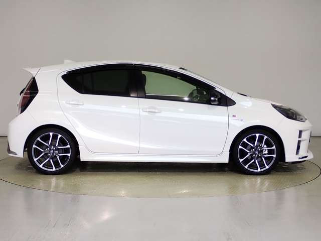 トヨタ アクア １．５ Ｇ ＧＲスポーツ １７インチパッケージ H30年 (関東) 99