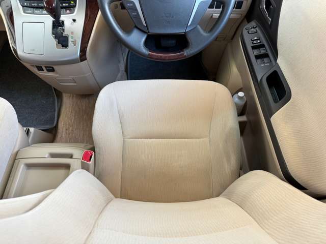 トヨタ アルファード ２．４ ２４０Ｘ ４ＷＤ H25年 () 99