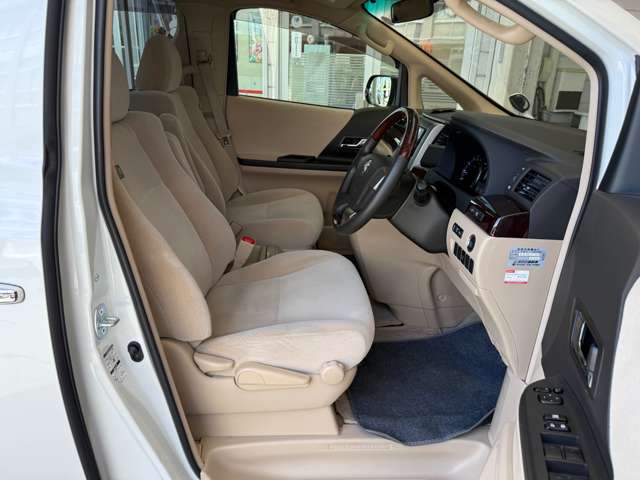 トヨタ アルファード ２．４ ２４０Ｘ ４ＷＤ H25年 () 99