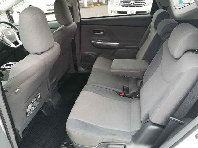 トヨタ プリウスΑ １．８ Ｓ ツーリングセレクション H23年 () 99