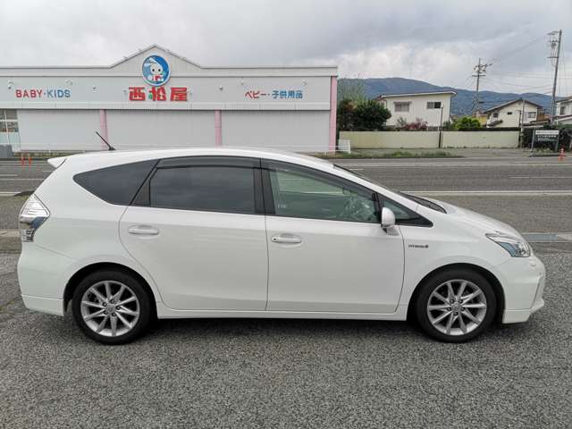 トヨタ プリウスΑ １．８ Ｓ ツーリングセレクション H23年 () 99