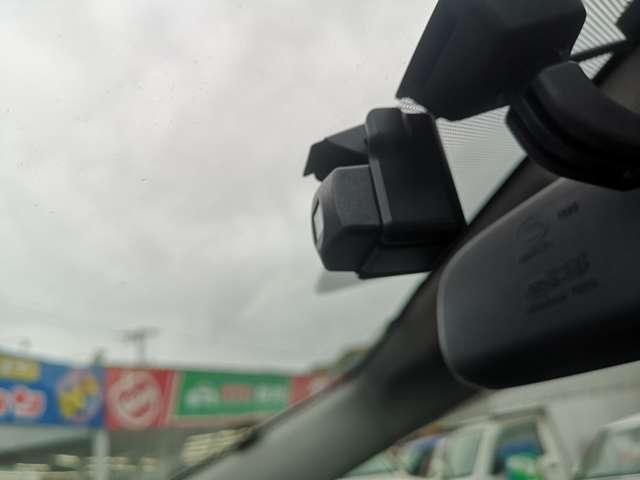 トヨタ プリウスΑ １．８ Ｓ ツーリングセレクション H23年 () 99