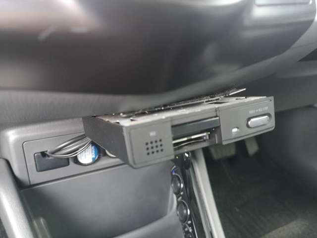 トヨタ プリウスΑ １．８ Ｓ ツーリングセレクション H23年 () 99