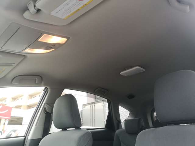 トヨタ プリウスΑ １．８ Ｓ ツーリングセレクション H23年 () 99