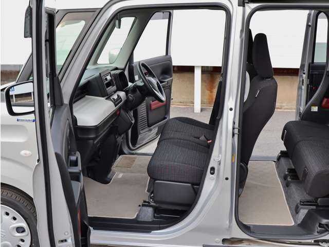 スズキ スペーシア ６６０ ハイブリッド Ｇ ４ＷＤ R2年 (中国) 99