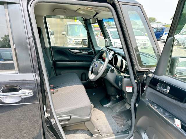 ホンダ Ｎ　ＢＯＸ ６６０ カスタムＧ Ｌパッケージ H24年 (九州・沖縄) 99