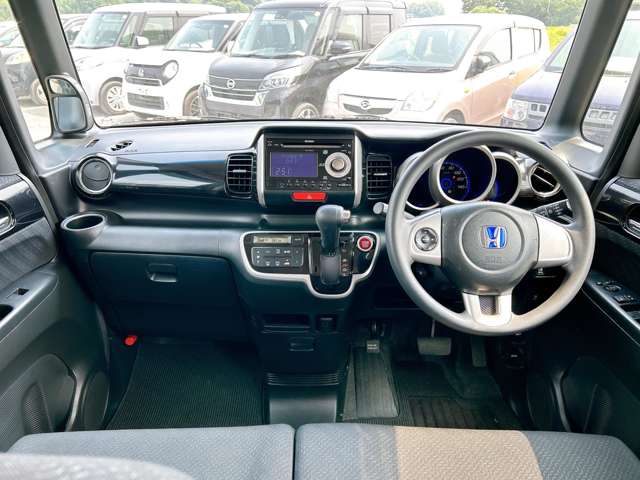 ホンダ Ｎ　ＢＯＸ ６６０ カスタムＧ Ｌパッケージ H24年 (九州・沖縄) 99