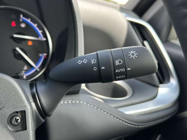 トヨタ ノア １．８ ハイブリッド Ｚ R7年 (九州・沖縄) 99