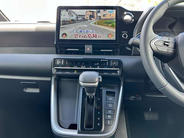 トヨタ ノア １．８ ハイブリッド Ｚ R7年 (九州・沖縄) 99