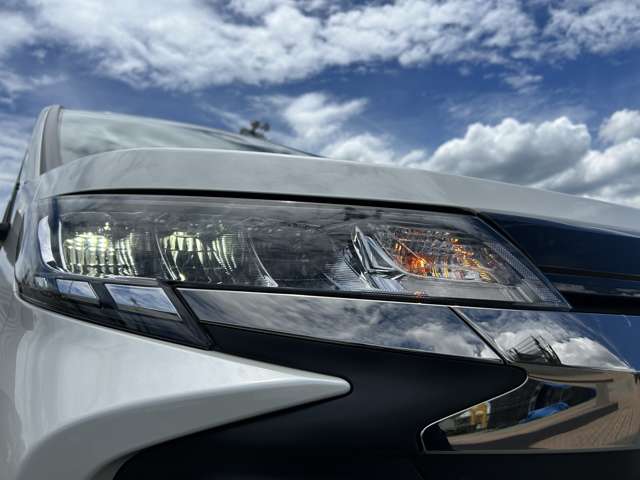 トヨタ ノア １．８ ハイブリッド Ｚ R7年 (九州・沖縄) 99