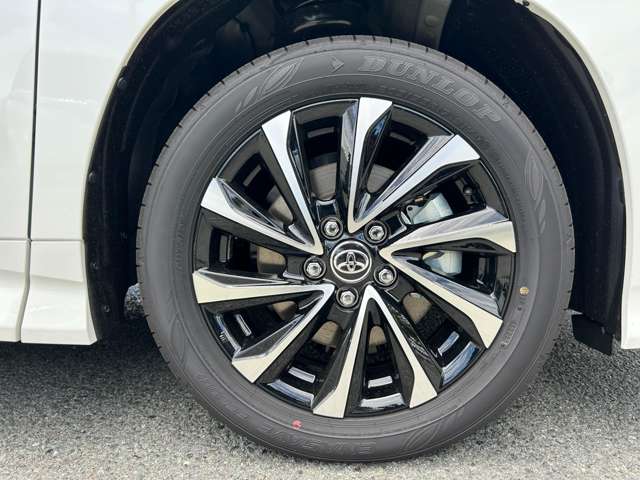 トヨタ ノア １．８ ハイブリッド Ｚ R7年 (九州・沖縄) 99