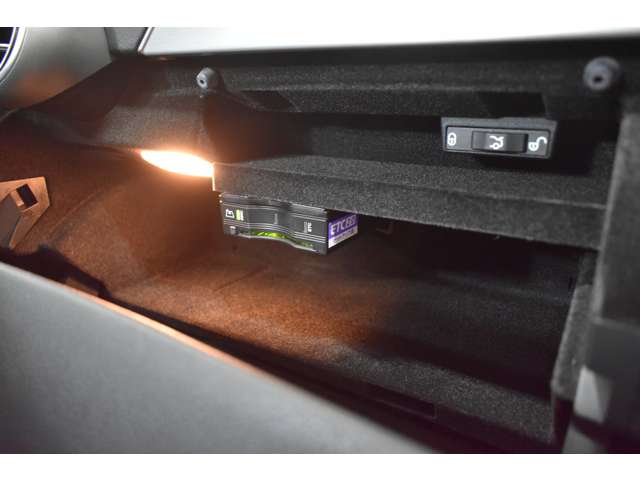 メルセデスベンツ Ｃクラス Ｃ１８０ スポーツ H28年 (関東) 99