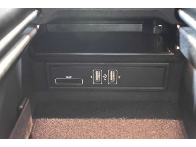 メルセデスベンツ Ｃクラス Ｃ１８０ スポーツ H28年 (関東) 99