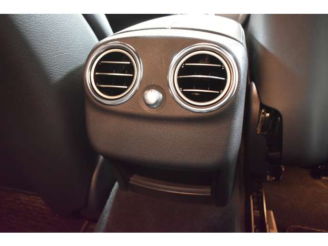 メルセデスベンツ Ｃクラス Ｃ１８０ スポーツ H28年 (関東) 99