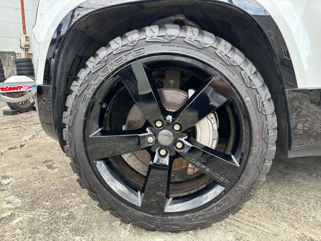 ランドローバー ディフェンダー １３０ ローンチ エディション ディーゼルターボ ４ＷＤ R5年 (北海道) 99