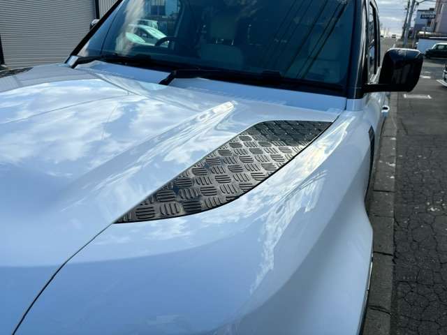 ランドローバー ディフェンダー １３０ ローンチ エディション ディーゼルターボ ４ＷＤ R5年 (北海道) 99