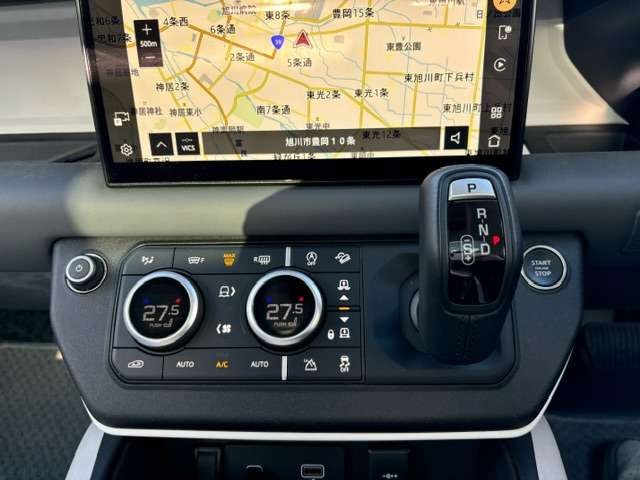 ランドローバー ディフェンダー １３０ ローンチ エディション ディーゼルターボ ４ＷＤ R5年 (北海道) 99