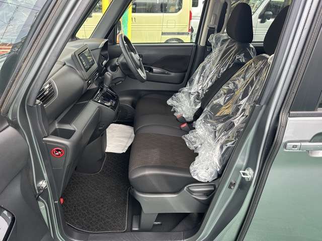 三菱 ｅＫクロス　スペース ６６０ Ｇ R4年 (東海) 99