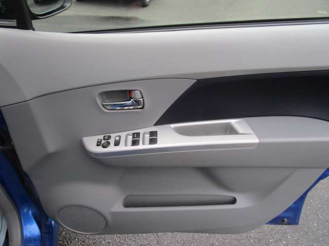 スズキ ワゴンＲ ６６０ ＦＸ リミテッド H22年 (関東) 99